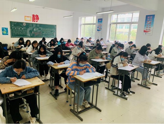4.jpg 4.jpg