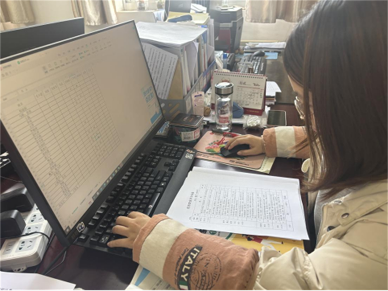 12�?7日十佳教案、優(yōu)秀作業(yè)評(píng)比活動(dòng)565.png